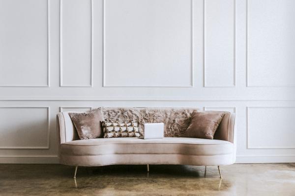 curve pink sofa
